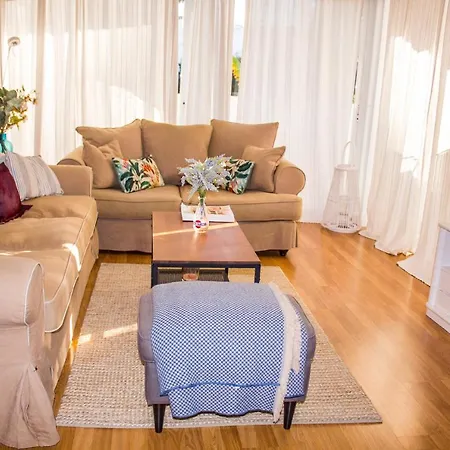 Luxury In Benalgolf Close To The Beach アパート *
