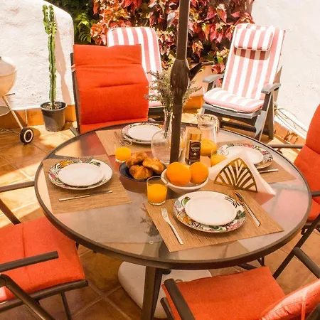 Luxury In Benalgolf Close To The Beach アパート ベナルマデナ